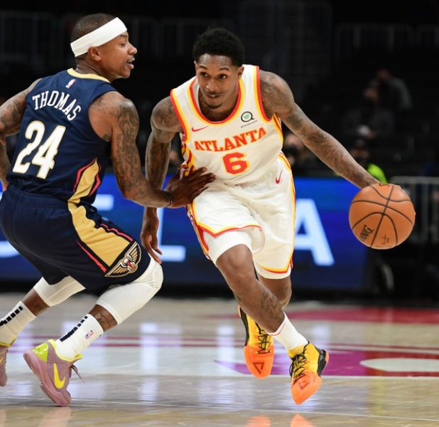 维持四射或 维持四射或